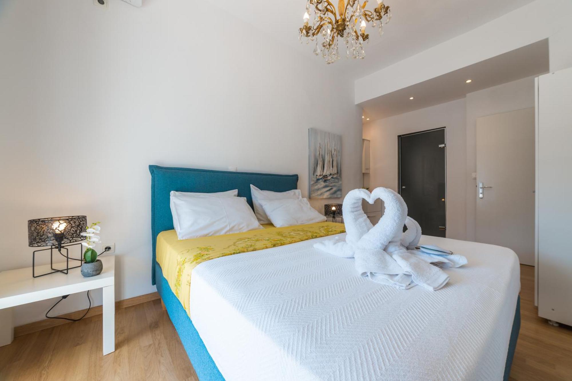 Apartment In Glyfada Center Atene Esterno foto