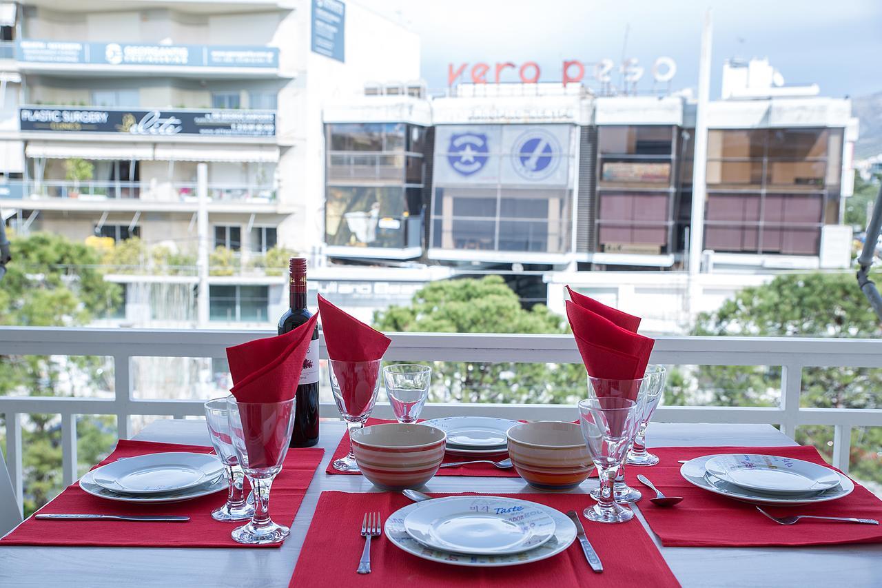 Apartment In Glyfada Center Atene Esterno foto